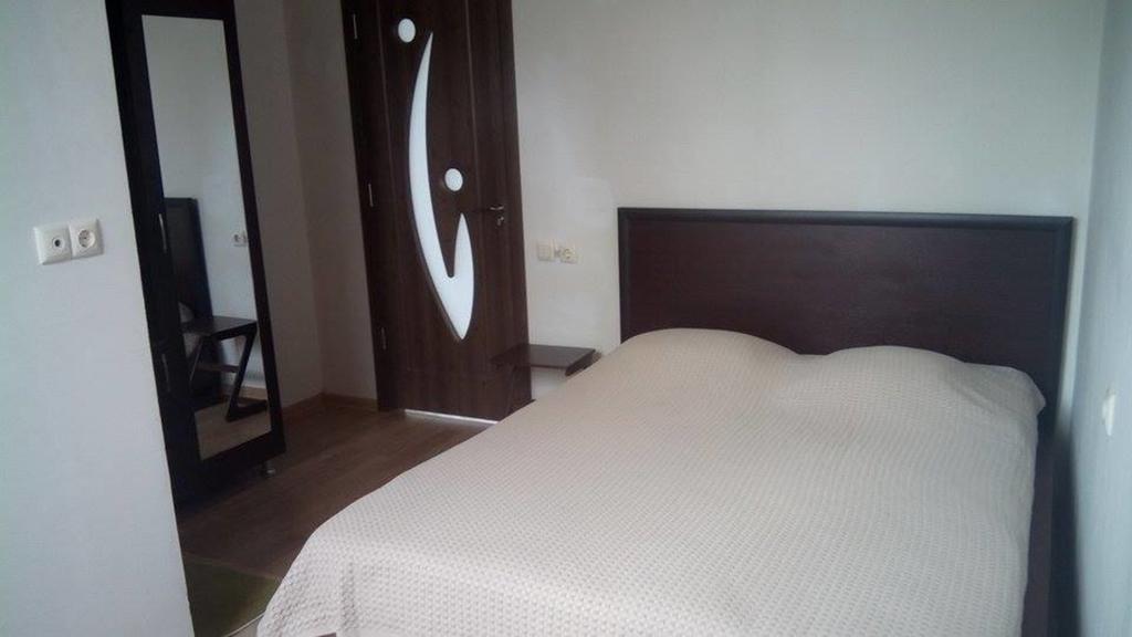 Guest House Μπατούμι Εξωτερικό φωτογραφία